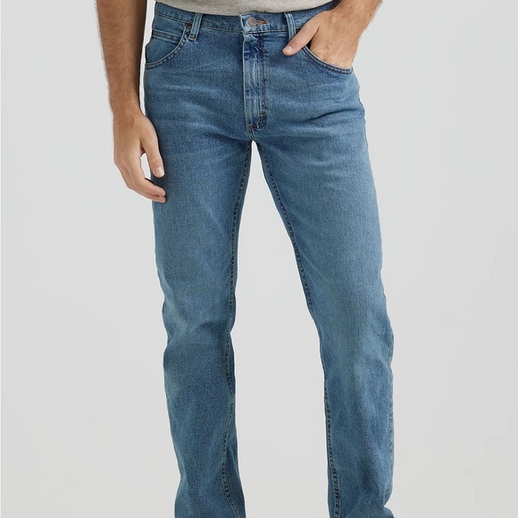 Wrangler Other - ✨ Men’s Wrangler Regular Fit Jeans 34x34 ✨